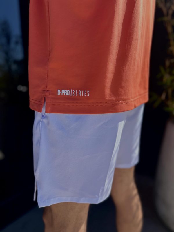 Remera técnica D·Pro Series Ocre SS26