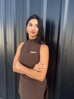 PREVENTA Musculosa con cierre Chocolate